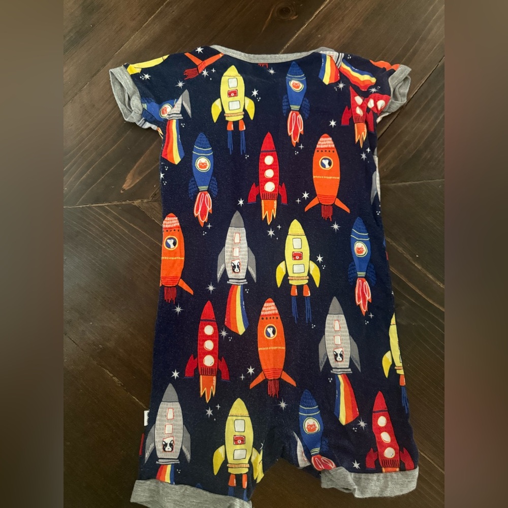 Little Sleepies Space Explorer Shortie Size 6-12 Month - Picture 4 of 4
